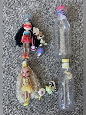 MGA Yummi Land Dolls Lot Sherry Blue Cherry Baily Banana Bliss Soda Bottles 2007